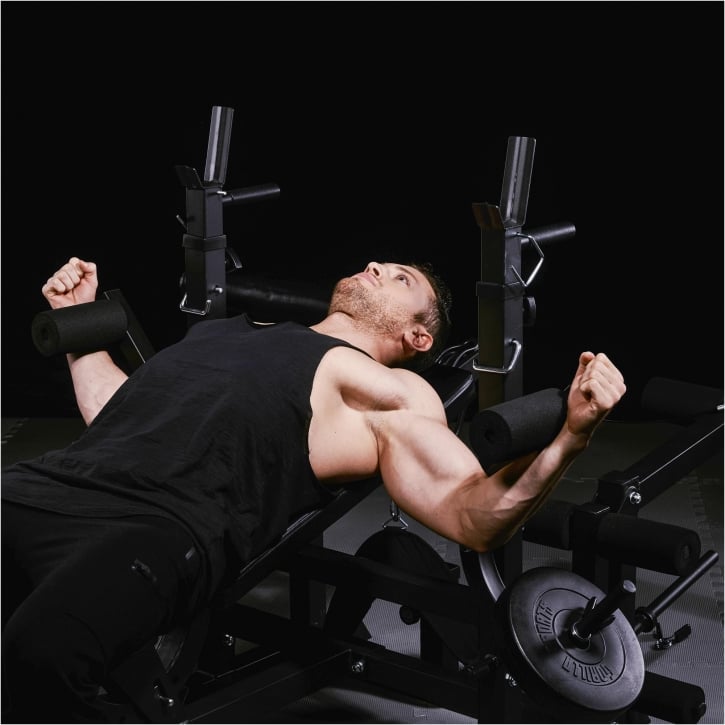 Träningsbänk Multi Svart Latsdragstation