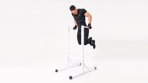 Lär dig göra dips – teknik, tips och progression