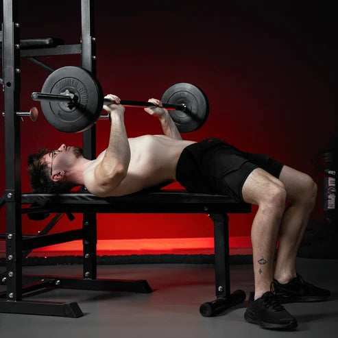 Bänkpress Multistation - Dips Chins från Gorilla Sports