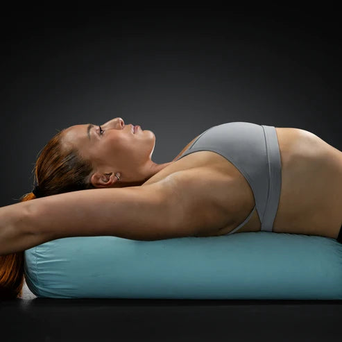 Yoga Bolster 65x20cm från Gorilla Sports